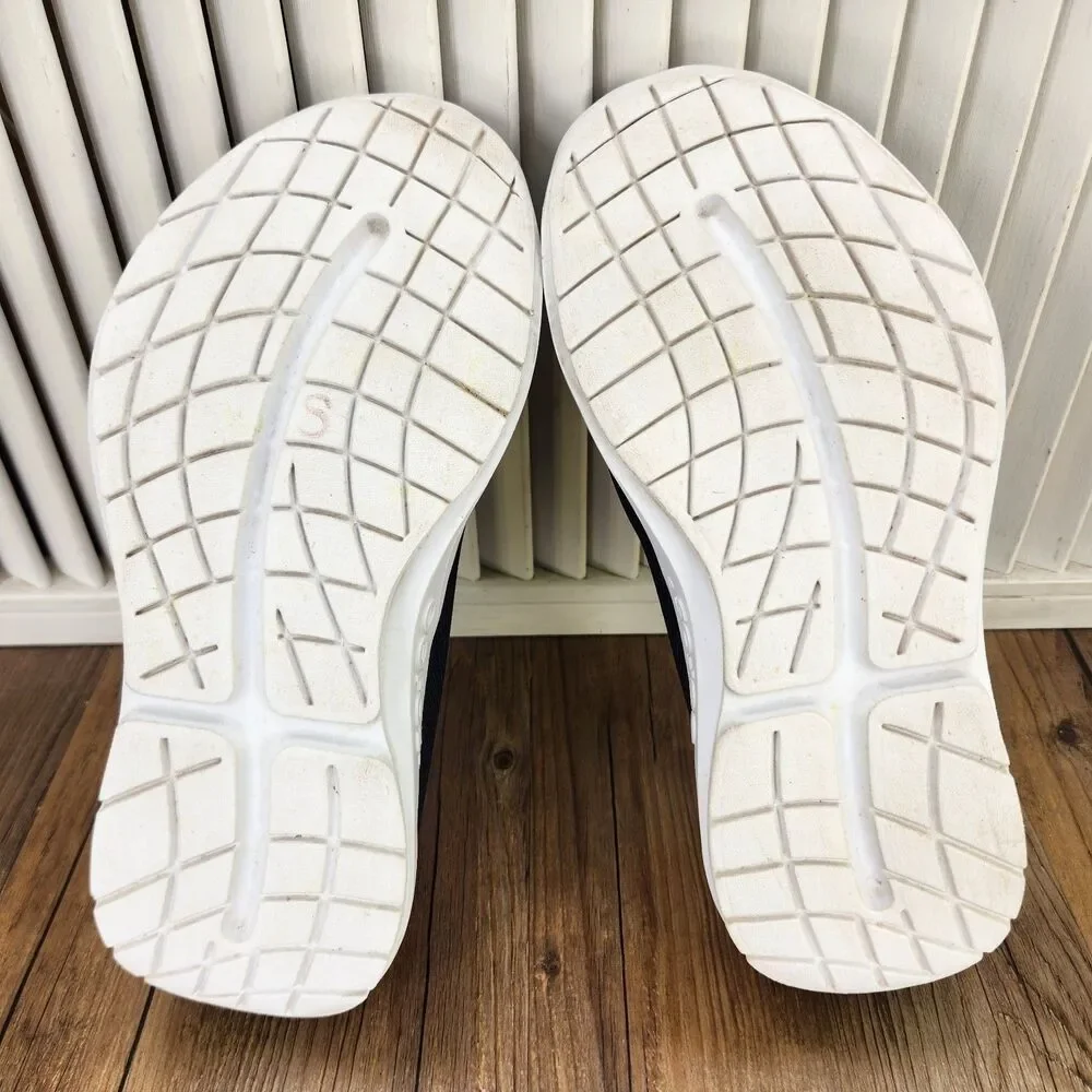 Oofos OOmg Sport Low Mens Size 8 Black White Lightweight Comfort Recovery Shoes